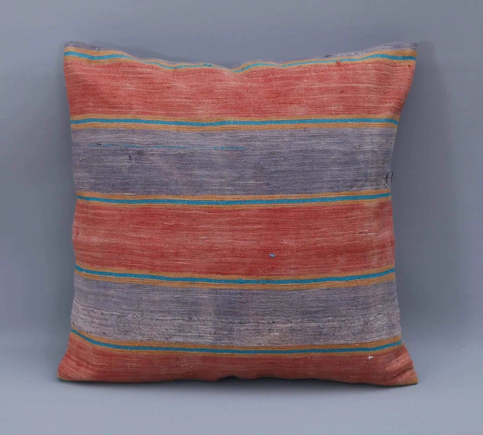 RC 27245 1 PURPLE PILLOWS 1